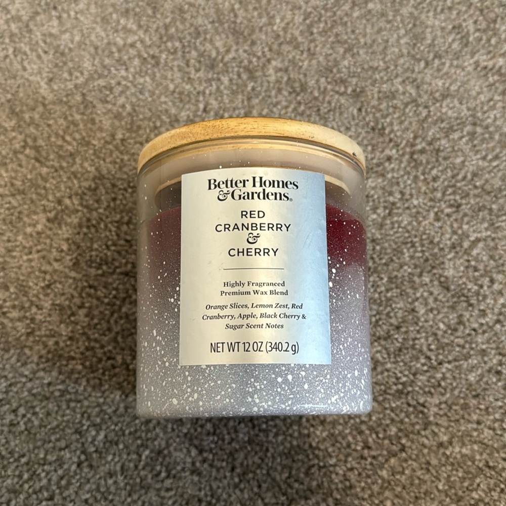 12oz Red Cranberry & Cherry Better Homes & Gardens candle